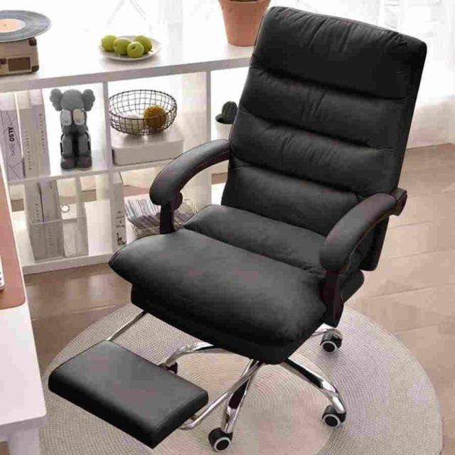 オフィスチェア 社長椅子 リクライニング ハイバック ブラック 人間工学 回転可能 在宅勤務 PUレザー 通気性 静音キャスター 座面昇降機能の通販は 9,724円