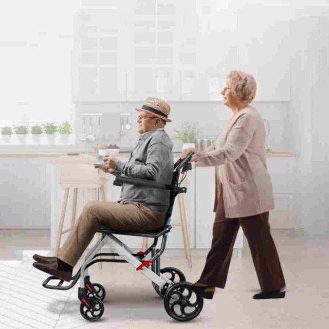 携帯用折りたたみ車椅子、ハンドブレーキ付きトラベル車椅子、アルミ合金軽量の携帯輸送車椅子の航空機旅行のための車椅子のトロリー (Color : Purple)
