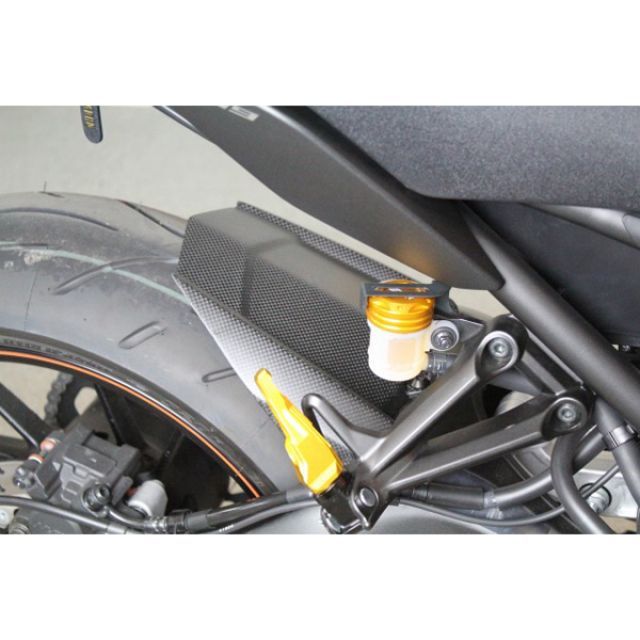 SPEEDRA MT-09/MT-09ABS MT-09/MT-09ABS 14-用インナーリアフェンダー ドライカーボン/純正形状 仕様 平織り艶…