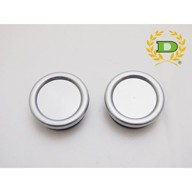 【メーカー直送】ドレミコレクション Z900RS フレームプラグ M（フレーム中間部） シルバー DOREMI COLLECTION バイクの通販は 5,470円