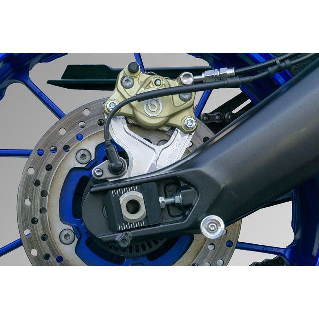 オーバーレーシング Rキャリパーサポート ブレンボ2P用（シルバー） OVER RACING