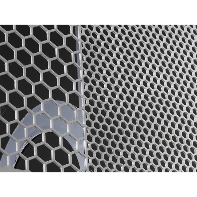 エッチングファクトリー CBR1100XX CBR1100XX（99〜06）用 ラジエターガード カラー 赤エンブレム ETCHING FACTOR…の通販は