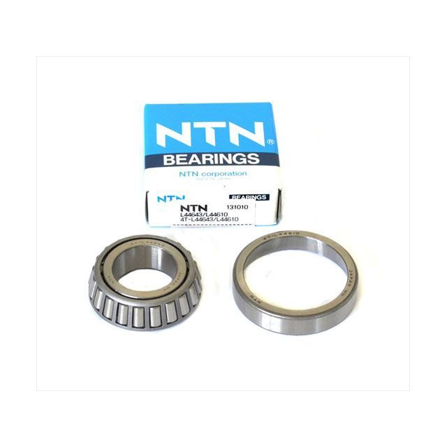 ラジエータータンク キャップ無し ボルボ XC70 2015年〜2016年