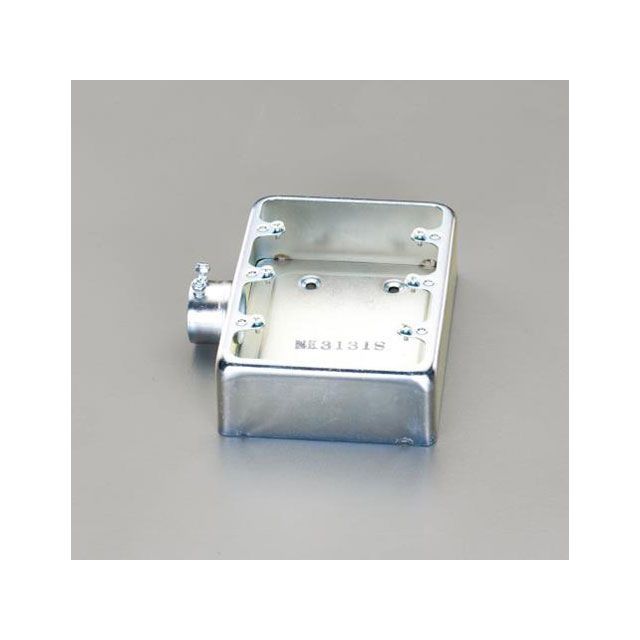 エスコ E19 露出スイッチボックス（1方出/3個用） ESCO バイク 車 自動車 自転車の通販は 5,865円