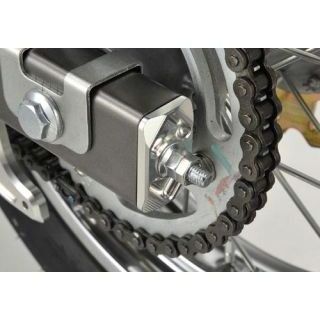 アグラス D-TRACKER125 チェーンアジャスターキャップ（左右セット） カラー ゴールド AGRAS