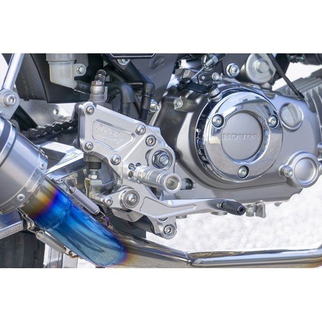 OVER RACING (オーバーレーシング) バックステップ 4ポジション シルバー CB1100 排気量751cc~ ホンダ[HONDA] 51-18-01 オーヴァーレーシング SIL 車、バイク、自転車 OVER RACING Z900 バックステップ関連パーツ