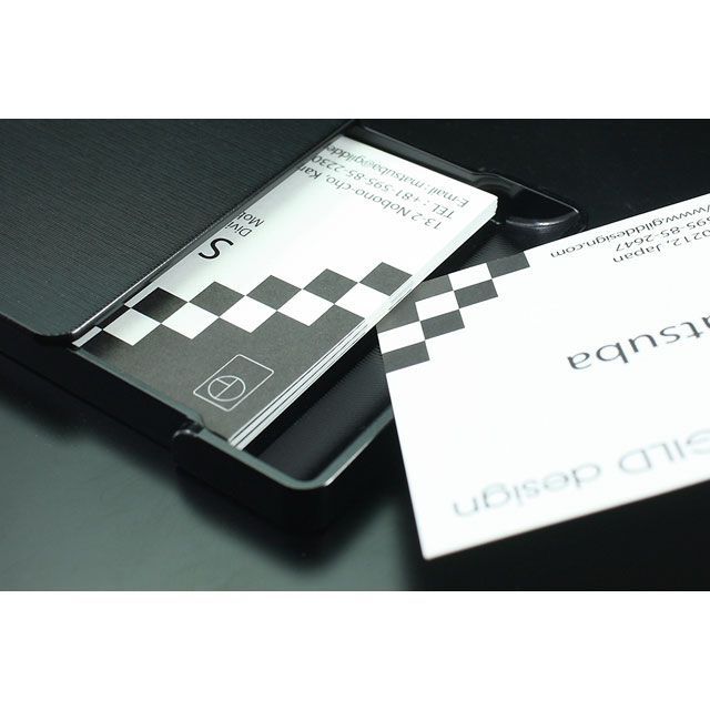 GILD design（mobile item） ジュラルミン削り出し名刺入れ 「市松」 ブラック&シルバー GILD design_5