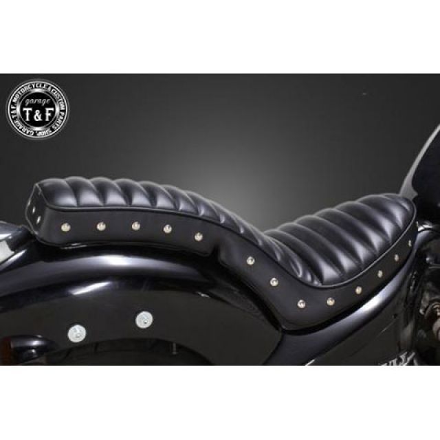 ガレージT&F スタッド付タックロールシート T&F バイク 有限会社