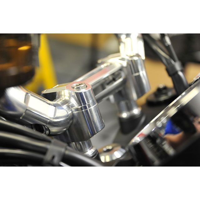 アエラ Z900RS/Cafe ハンドルポスト カラー ホワイト AELLA_4