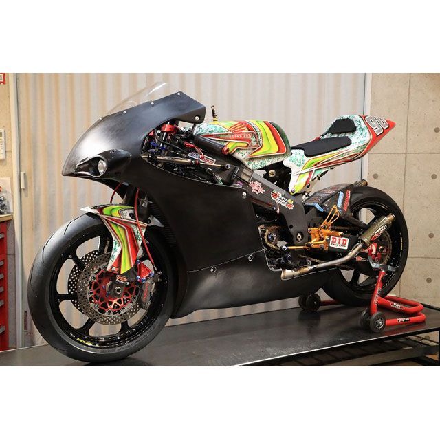 T2レーシング NSR250R オリジナル フルカウル TYPE-3 ストリートタイプ FRP製 黒ゲル+カーボン MC21・28 スクリーン ゴー…_7