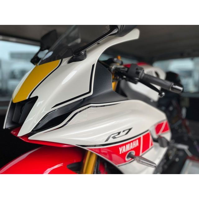 ストライカー YZF-R7 ラジエターコアガード（ガンメタ） STRIKER_3