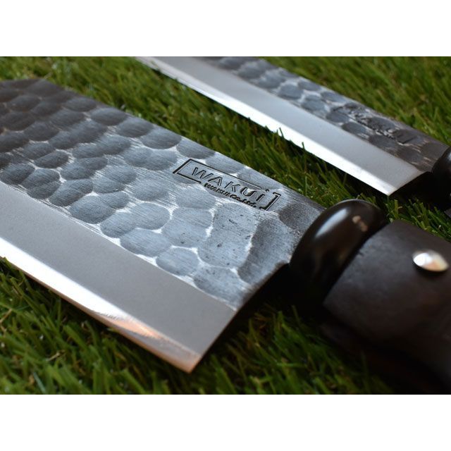 山人 槌目両刃鉈 パラコードカラー デザートサテン YAMABITO 山人 槌目両刃鉈 パラコードカラー デザートサテン YAMABITOの通販はau