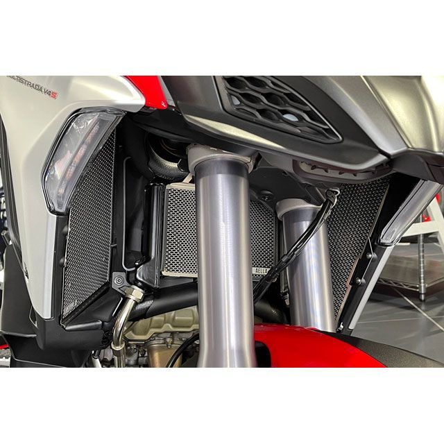 アエラ ムルティストラーダV4 ラジエター＆オイルクーラープロテクターセット AELLA_1