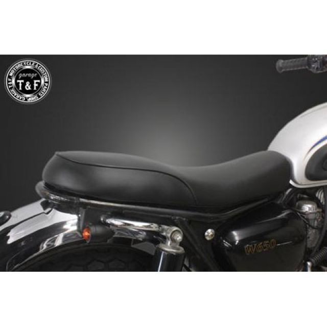 ガレージT&F W650 カスタムシート ガレージT&F W650 カスタムシート