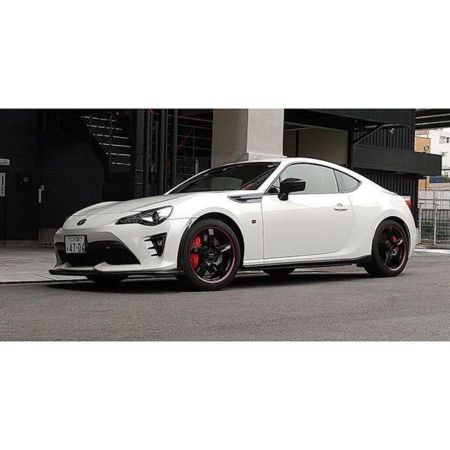 MID RMP Racing R50（ブラック/リムレッドライン） MID_3