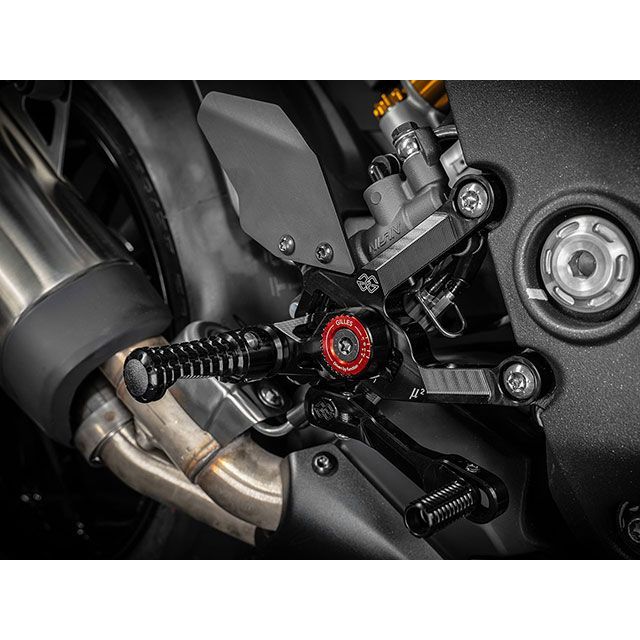 ギルズツーリング Speed Triple 1200 RS Speed Triple 1200 RR バックステップ MUE2（ブラック） GILL…_1