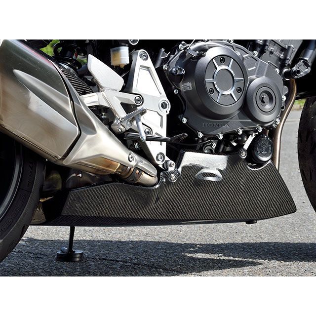 マジカルレーシング CB1000R アンダーカウル オイルキャッチ構造 材質