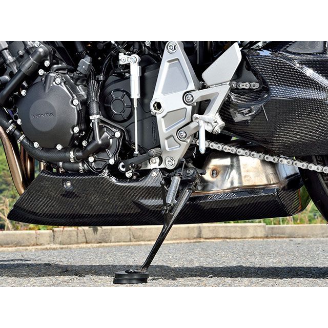 マジカルレーシング CB1000R アンダーカウル オイルキャッチ構造 材質