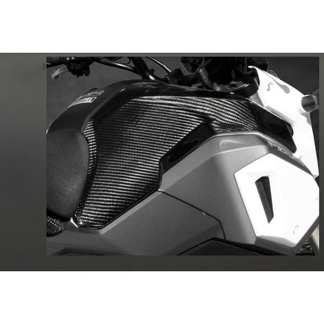 モトオブスポーツ GROM カーボンガソリンタンクサイドカバー モトオブスポーツ GROM カーボンガソリンタンクサイドカバー