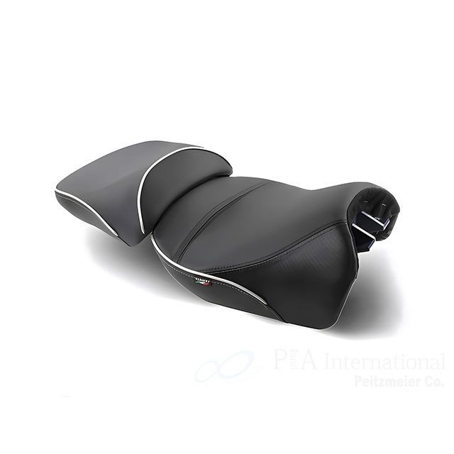 サージェント Multistrada V4 シート リアのみ 表皮：CarbonFX カラー パイピングカラー：イエロー（C044） Sargent_1