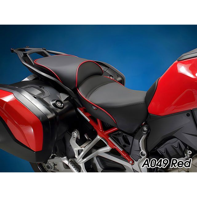 サージェント Multistrada V4 シート リアのみ 表皮：CarbonFX カラー パイピングカラー：グリーン（H033） Sargent_5
