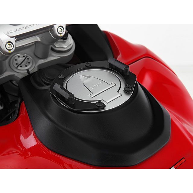 ワンダーリッヒ タンクバッグ「CLICK BAG」ホルダー Wunderlich バイクの通販は 8,151円