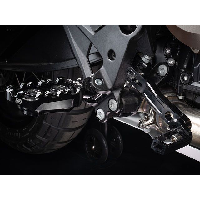 ギルズツーリング エンデューロ フットペグ キット「Tech-X」ライダー 