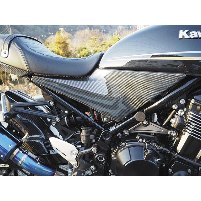 マジカルレーシング Z900RS SE Z900RS ストリートボディーワーク/シートサイドカバー（ダクト無し） 素材 平織りカーボン製 Magic…