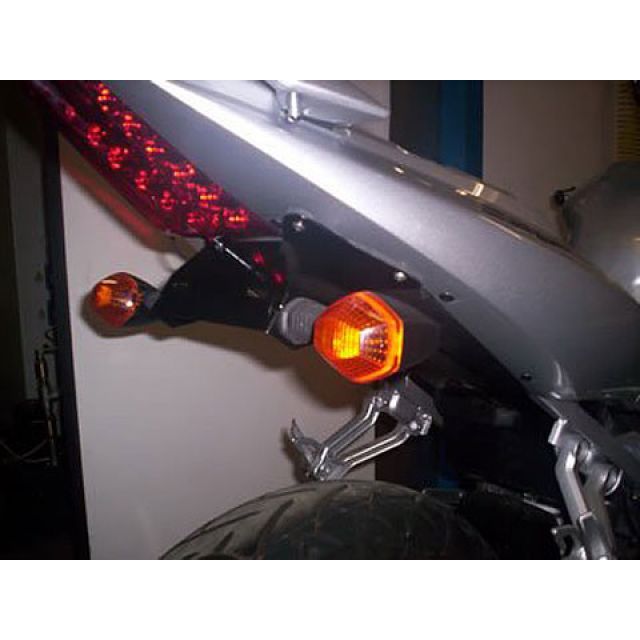アールアンドジー SV1000/S SV650/S フェンダーレスキット（ブラック） R&G_1