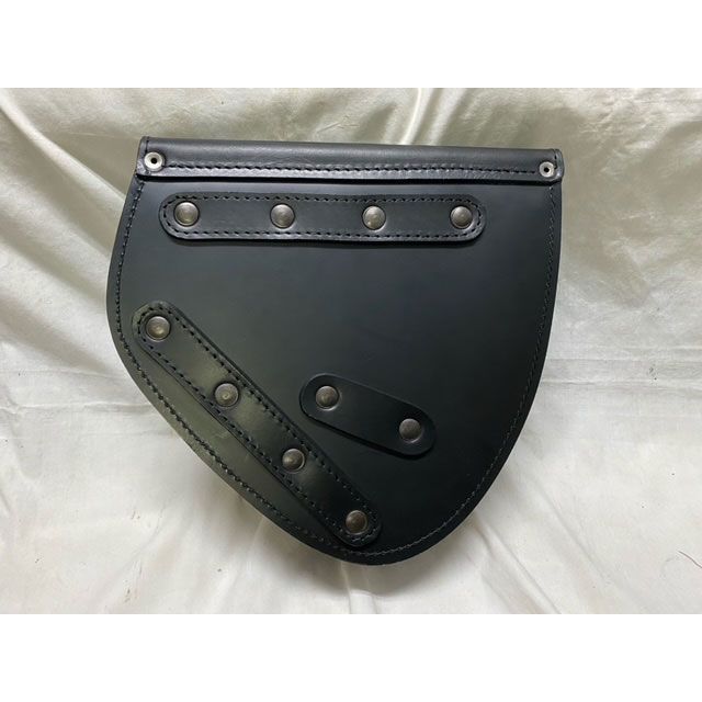 部品屋K&W Lucky Custom Leather製 サドルバッグ タイプ1（ブラック