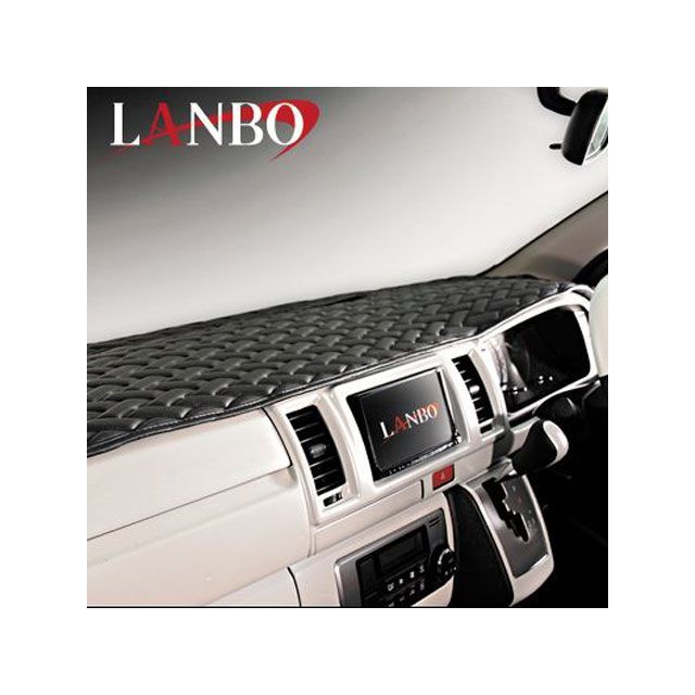 LANBO レザーダッシュマットTypeLUXE ハイエースワイド（ブラック×ブラック×ブラックステッチ） 仕様 オートライトセンサー有 LANBO…の通販は