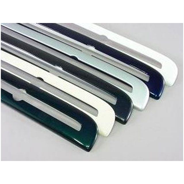 KAZZ-CREATION リアゲートガーニッシュ ハイエース 200系（209） KAZZ-CREATION