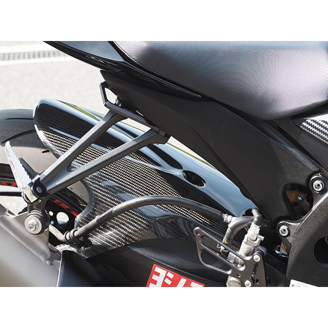 マジカルレーシング GSX-8R フェンダーレスキット 材質 平織りカーボン