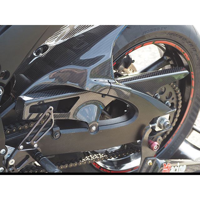 マジカルレーシング GSXR750 チェーンガード 材質 綾織カーボン製