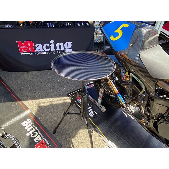 マジカルレーシング カーボン製オリジナル三脚テーブル 材質 平織カーボン製 Magical Racing_14