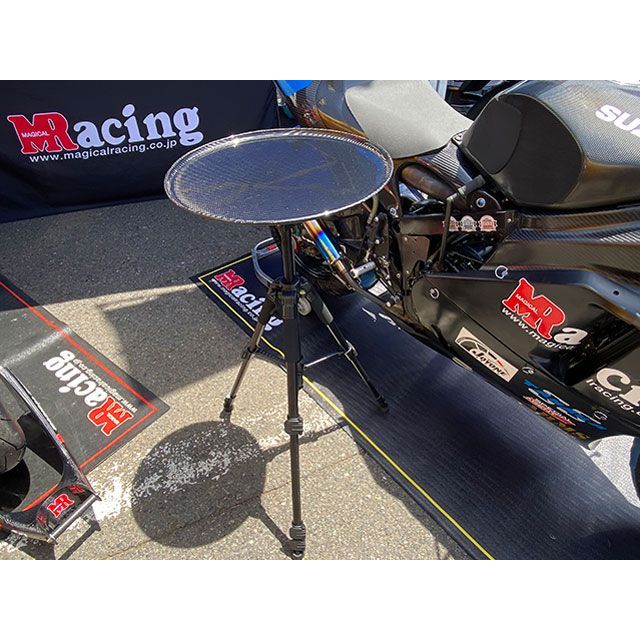 マジカルレーシング カーボン製オリジナル三脚テーブル 材質 平織カーボン製 Magical Racing_15