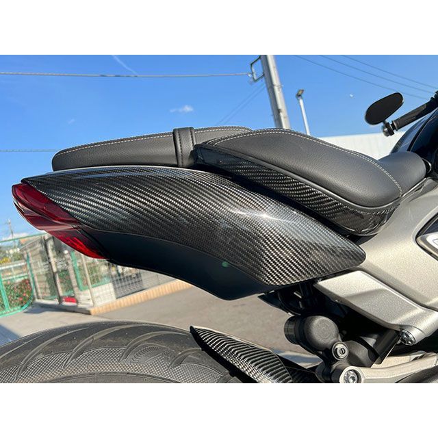 SPEEDRA SPEEDRA:スピードラ シートサイドカウル タイプ：平織り／艶あり NINJA H2SX NINJA H2SX SE KAWASAKI カワサキ KAWASAKI カワサキ SPEEDRA スピードラ シートサイドカバー 仕様：フォージドカーボン(艶