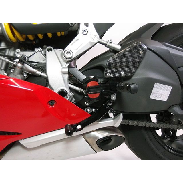 ギルズツーリング アジャスタブル バックステップ VCR38GT（ブラック） GILLES TOOLING_1
