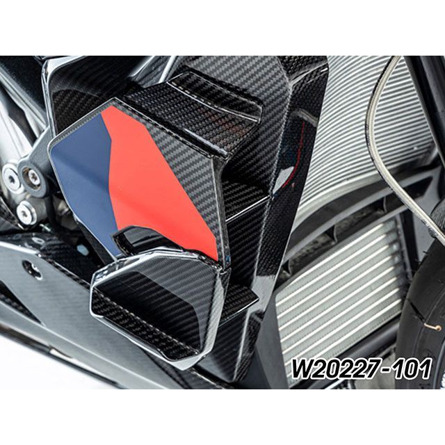ワンダーリッヒ M1000XR カーボン インナーウイングレット 右側 Wunderlich_1