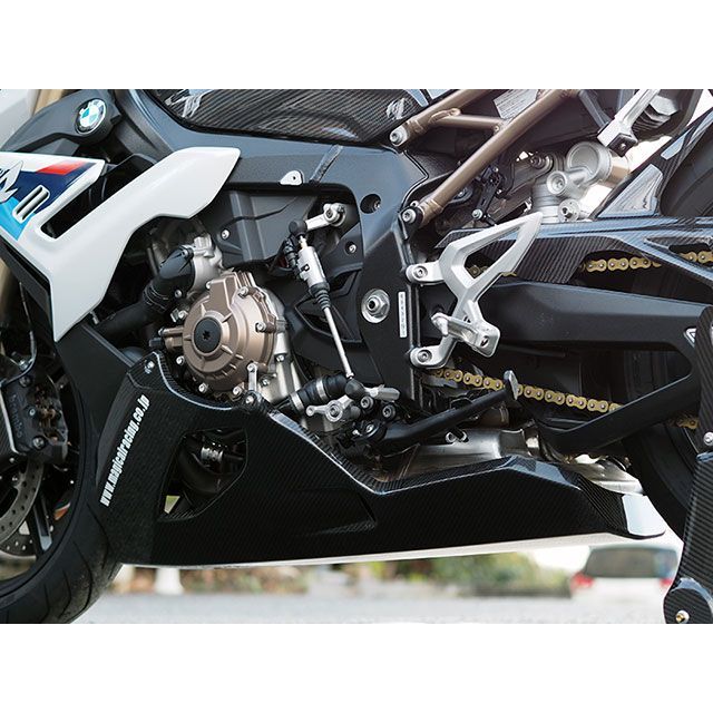 マジカルレーシング S1000R アンダーカウル 材質 綾織りカーボン製
