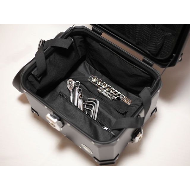 クーケース リア アルミ トップケース  Q5/55L アジャスタブルバックレスト標準装備（ブラック） COOCASE_11