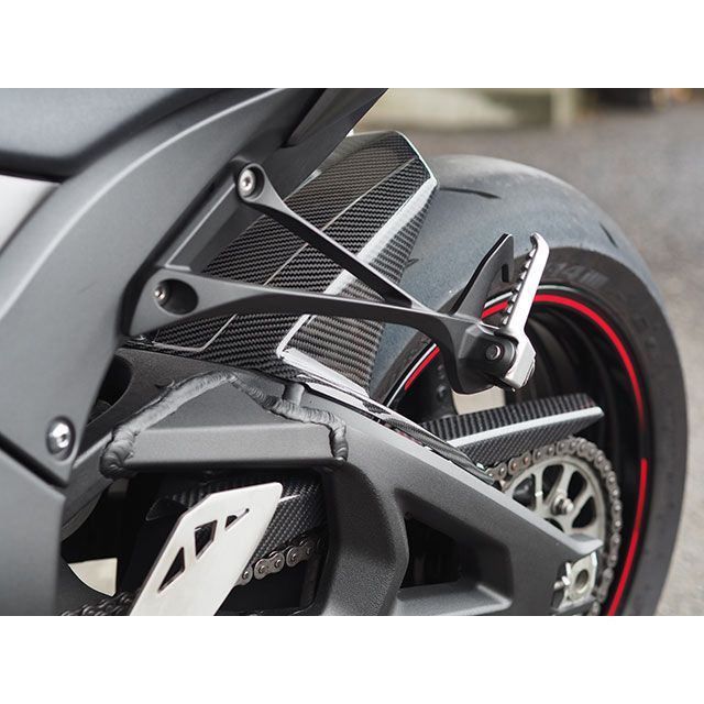 マジカルレーシング ZX10R チェーンガード 材質 綾織りカーボン製