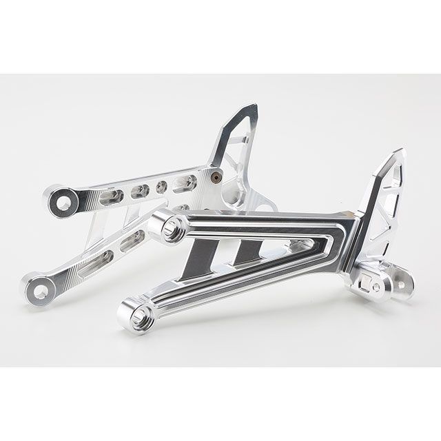アエラ Z900RS/CAFE アルミ削り出しタンデムステップブラケット（ポリッシュ） AELLA 59,400円