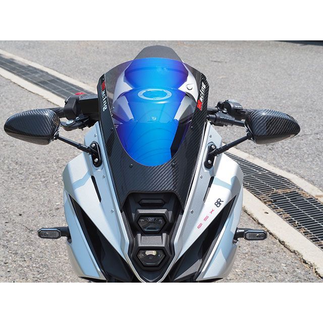 マジカルレーシング GSX-8R カーボントリムスクリーン 材質 綾織りカーボン・クリア Magical Racing バイク