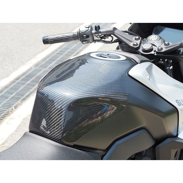 マジカルレーシング GSX-8R タンクエンド 材質 平織りカーボン製 Magical Racing