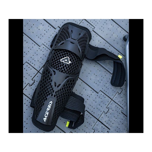 アチェルビス AC-26740 K035ニーガード（ブラック） ACERBIS 【公式通販】