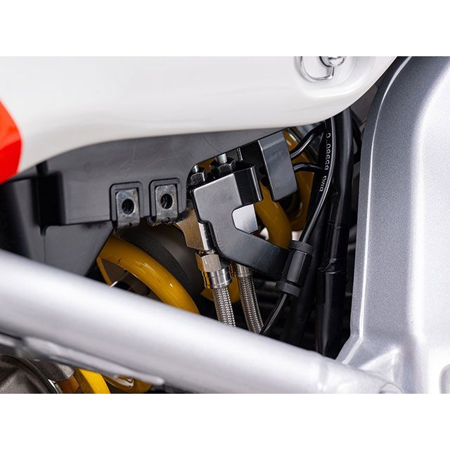 スウェッジラインプロ XSR900 GP リアホースキット（レッド＆ブルー