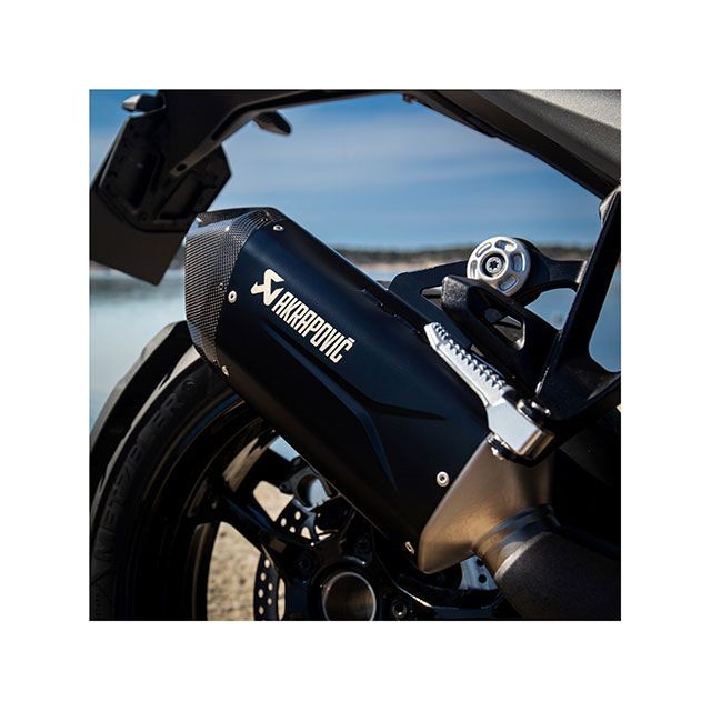アクラポビッチ R1300GS/ADVENTURE スリップオンライン チタン ブラック JMCA AKRAPOVIC_4