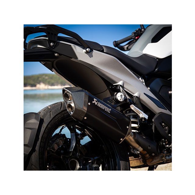 アクラポビッチ R1300GS/ADVENTURE スリップオンライン チタン ブラック JMCA AKRAPOVIC_5
