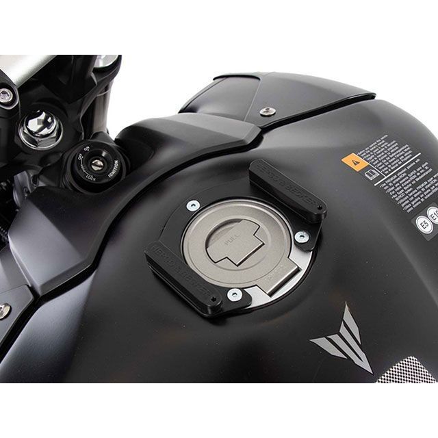 ヘプコ＆ベッカー MT-09 Lock-it タンクリングフィッティング HEPCO＆BECKER